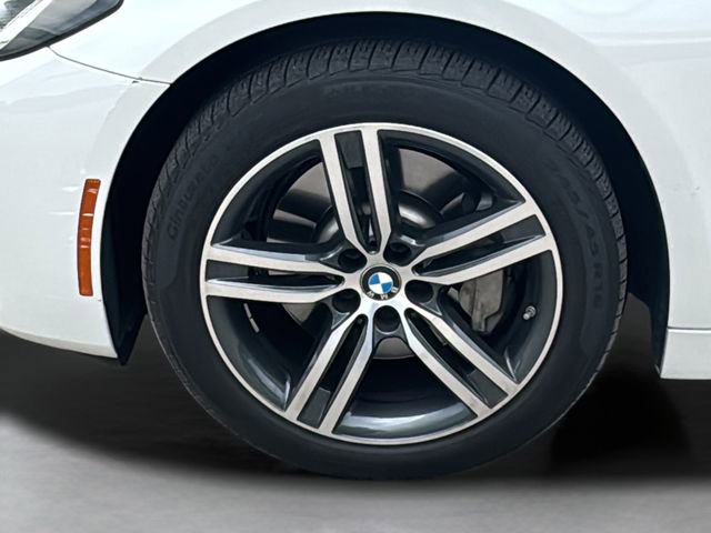 Used 2023 BMW 530i xDrive AWD/4WD image 4