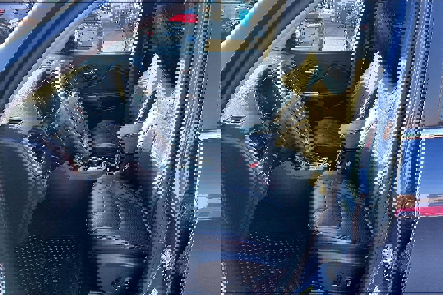 Used 2021 Jeep Cherokee Limited image 21