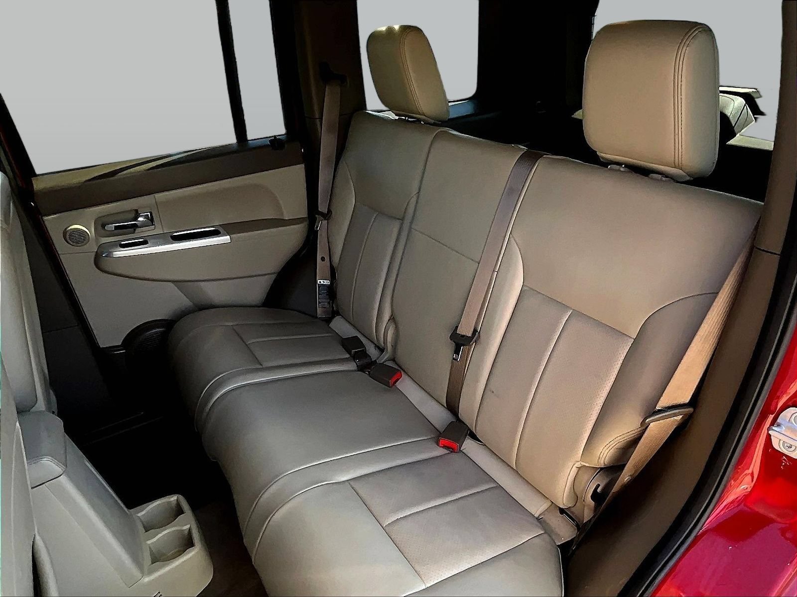 Used 2010 Jeep Liberty Limited w/ Comfort/Convenience Group AWD/4WD image 24