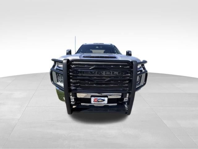 Certified 2022 Chevrolet Silverado 2500 LTZ AWD/4WD image 2