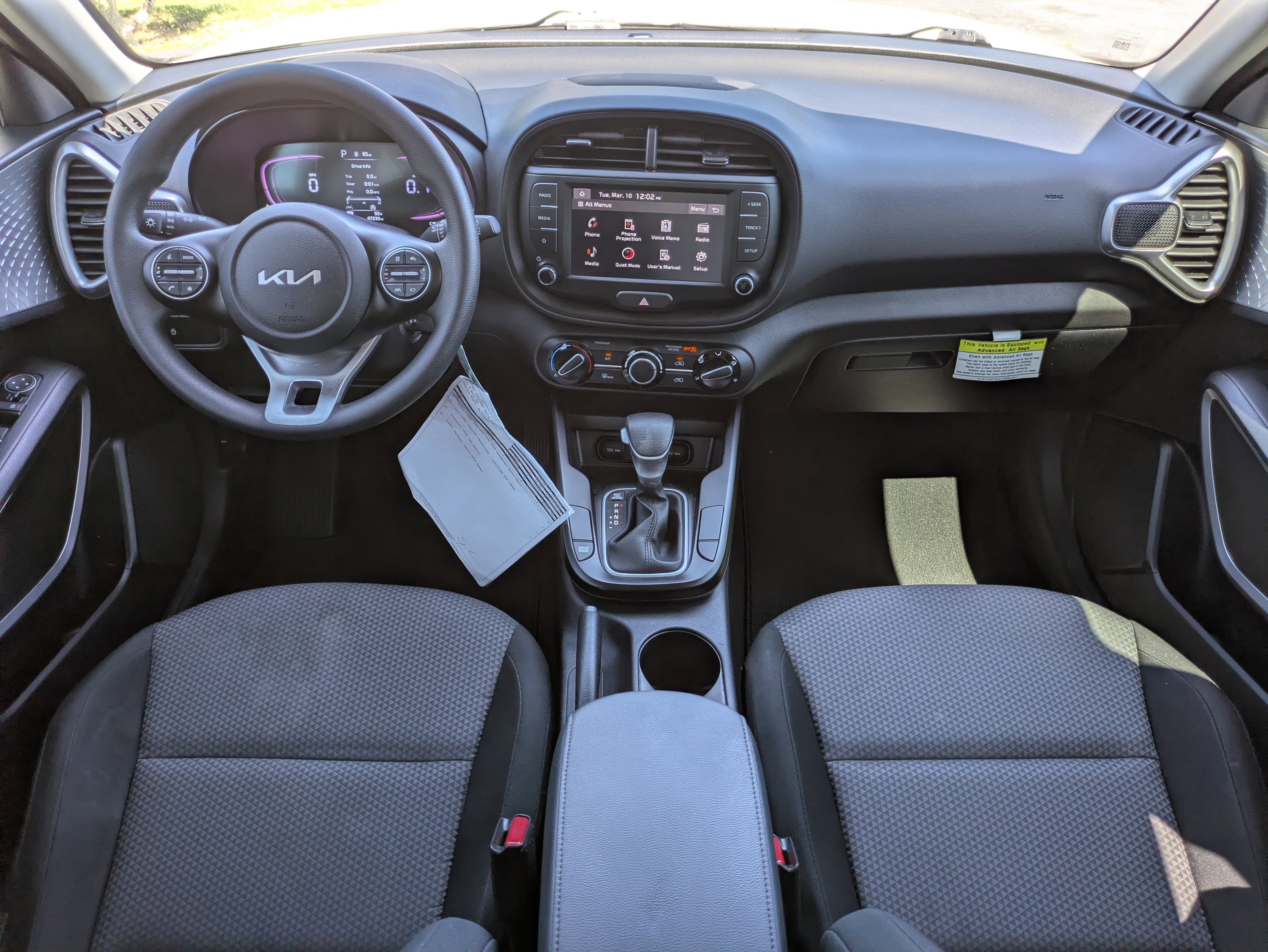 Used 2024 Kia Soul LX image 13