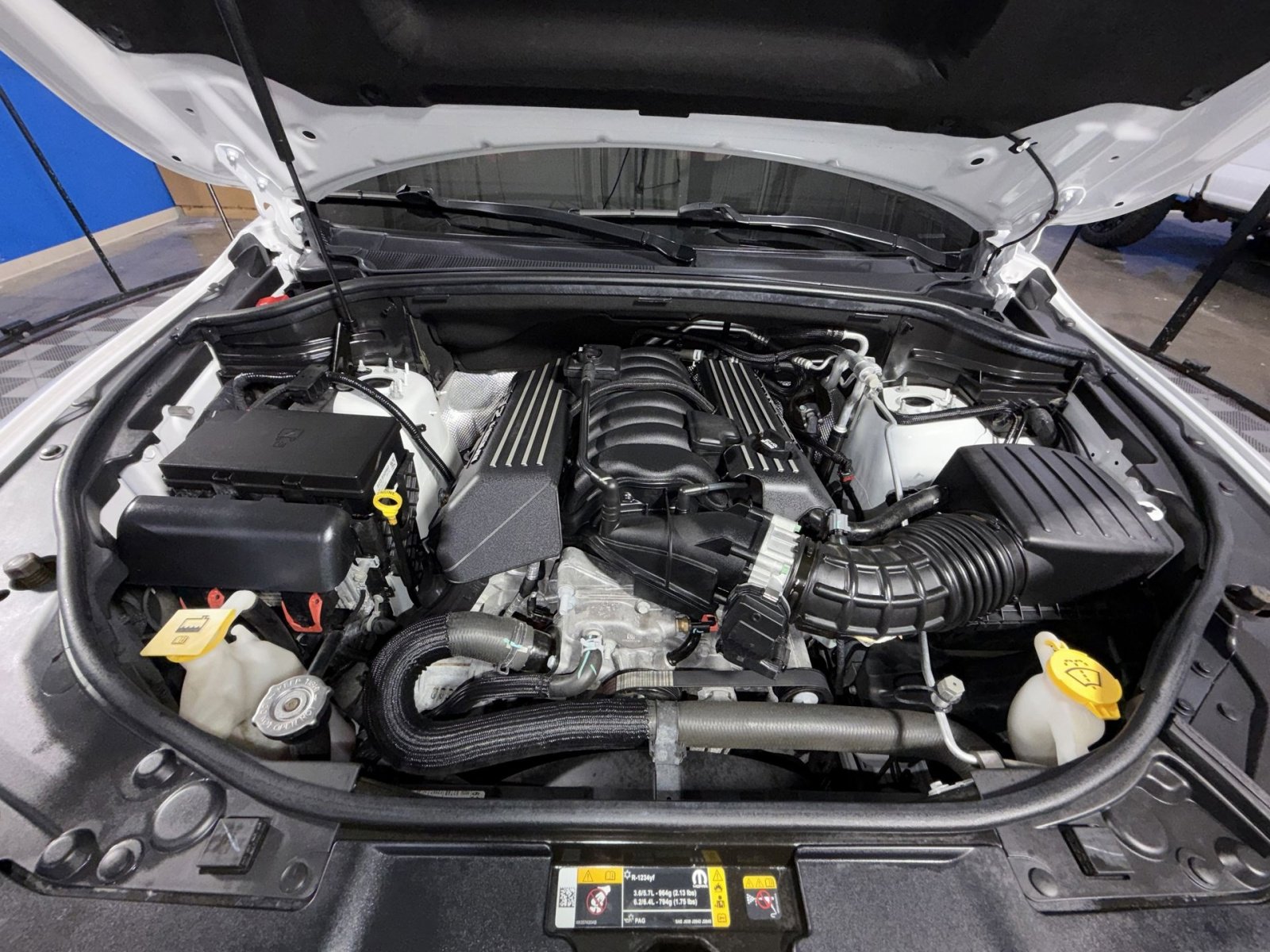 Used 2022 Dodge Durango SRT w/ Black Package AWD/4WD image 35