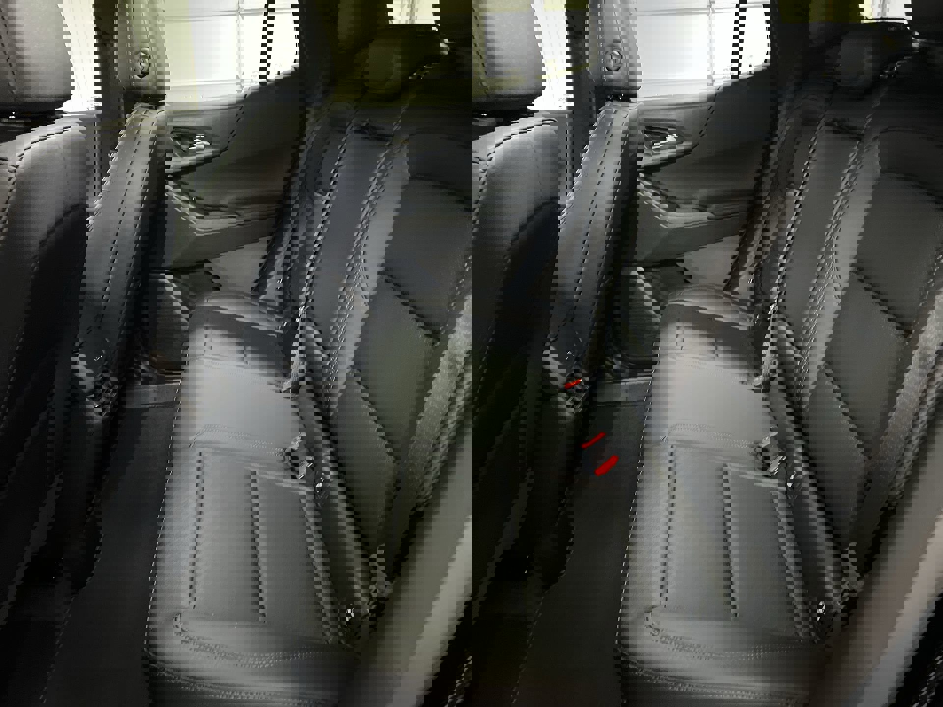 New 2026 Chevrolet Equinox LT w/ Convenience Package II image 60