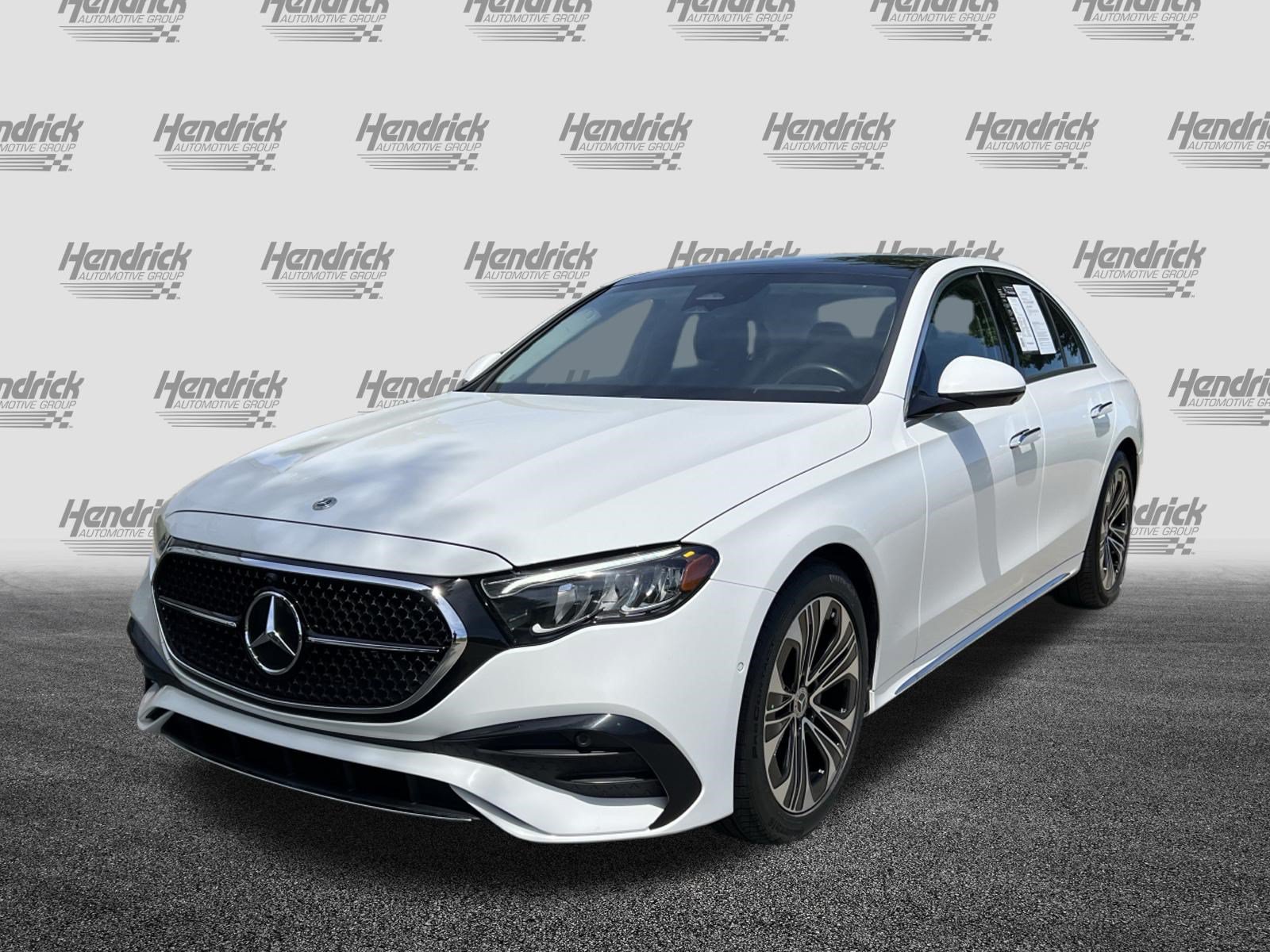 Certified 2025 Mercedes-Benz E 350 4MATIC Sedan image 5