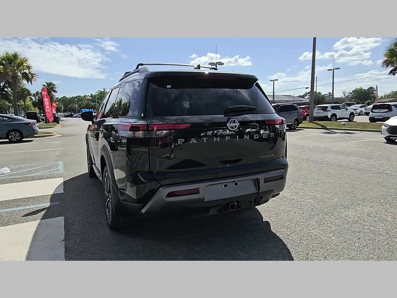 New 2026 Nissan Pathfinder Platinum FWD image 31