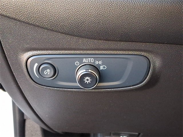 Used 2024 Chevrolet Equinox LT image 24