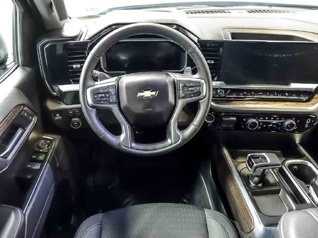 Certified 2026 Chevrolet Silverado 1500 LT AWD/4WD image 16