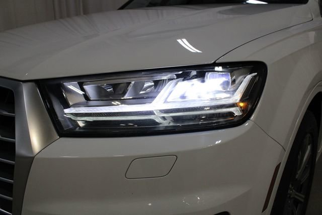 Used 2019 Audi Q7 3.0T Premium Plus AWD/4WD image 35