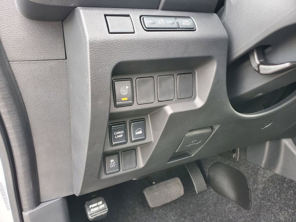 New 2026 Nissan Frontier S image 18