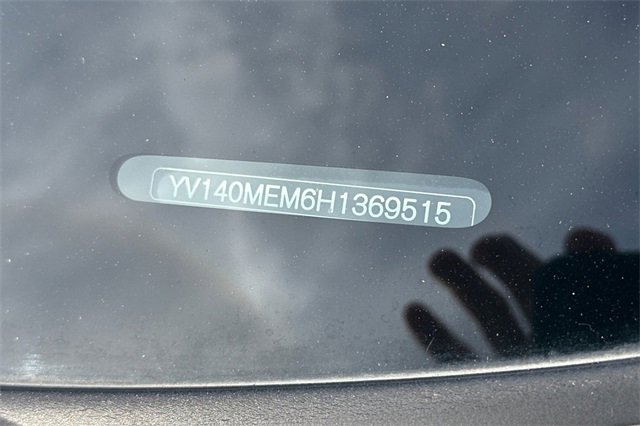 Used 2017 Volvo V60 T5 Platinum image 9