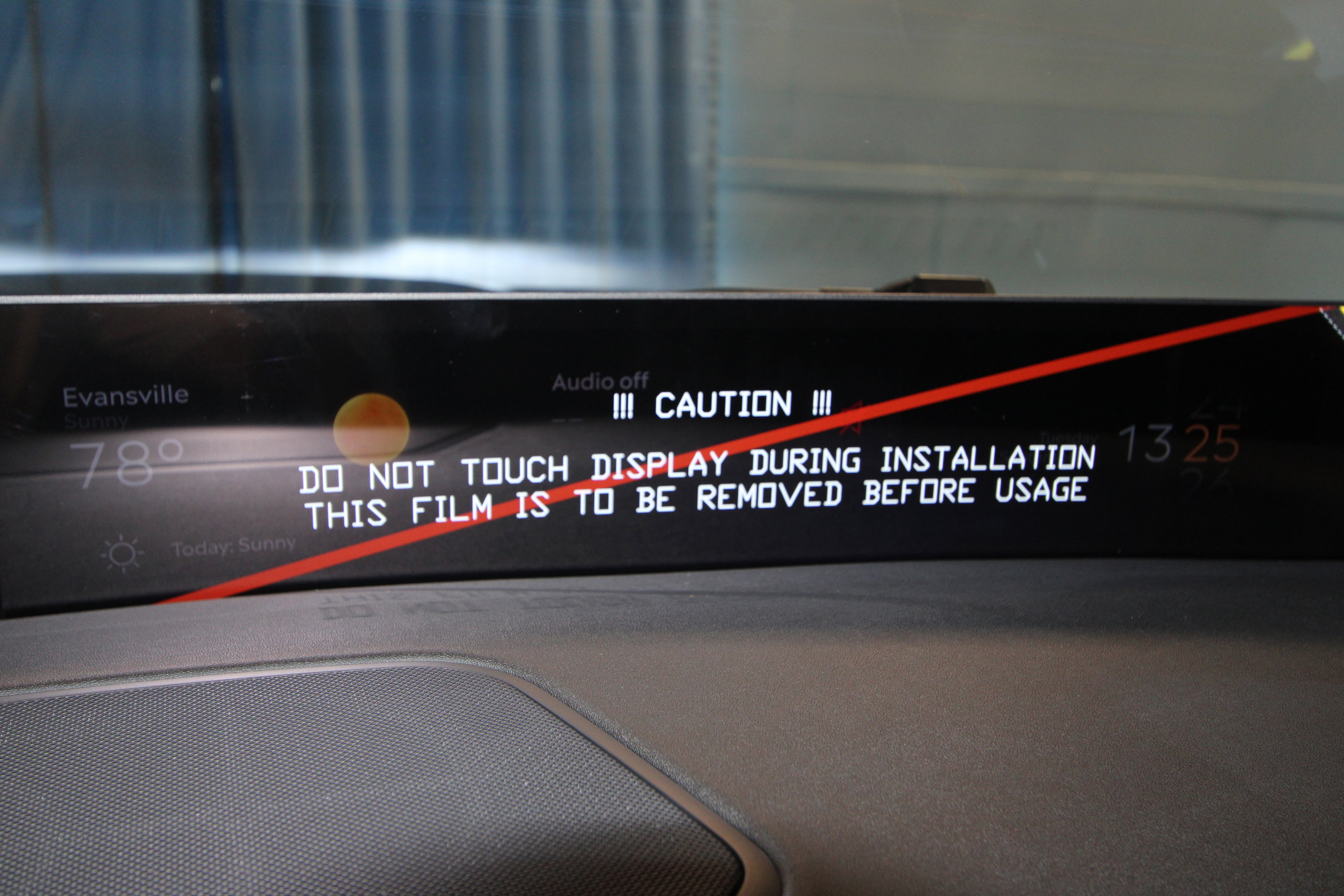 New 2025 Lincoln Navigator Reserve w/ Jet Appearance Package image 13