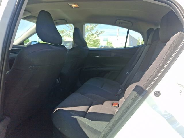 Used 2025 Toyota Camry LE FWD image 10
