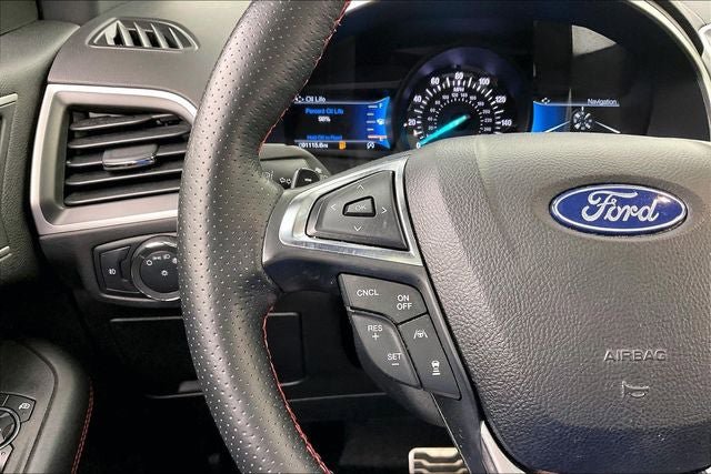 Used 2021 Ford Edge ST-Line w/ Class II Trailer Tow Package AWD/4WD image 23