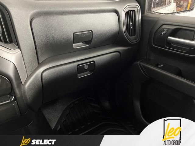 Used 2019 Chevrolet Silverado 1500 W/T w/ Trailering Package AWD/4WD image 14