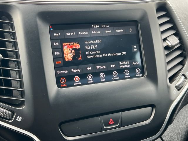 Used 2019 Jeep Cherokee Sport w/ Cold Weather Group image 22