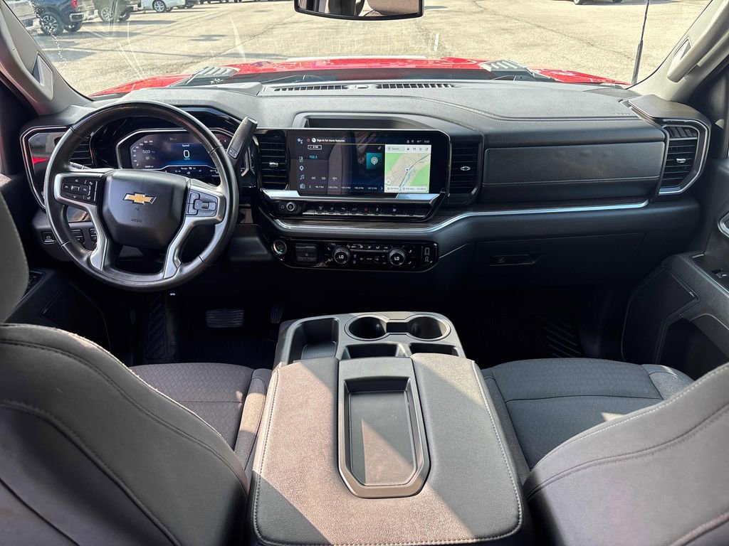 Used 2025 Chevrolet Silverado 2500 LT w/ Safety Package AWD/4WD image 23