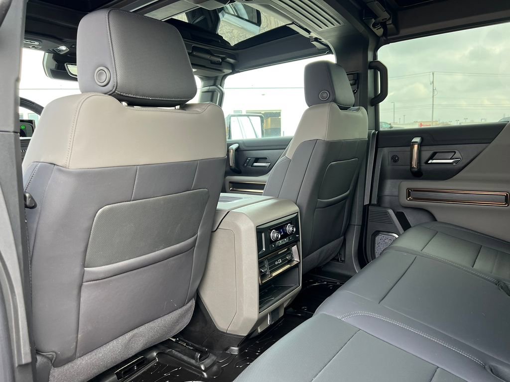 New 2025 GMC Hummer EV 3X w/ Battery Pack, 24 Module Pack image 42