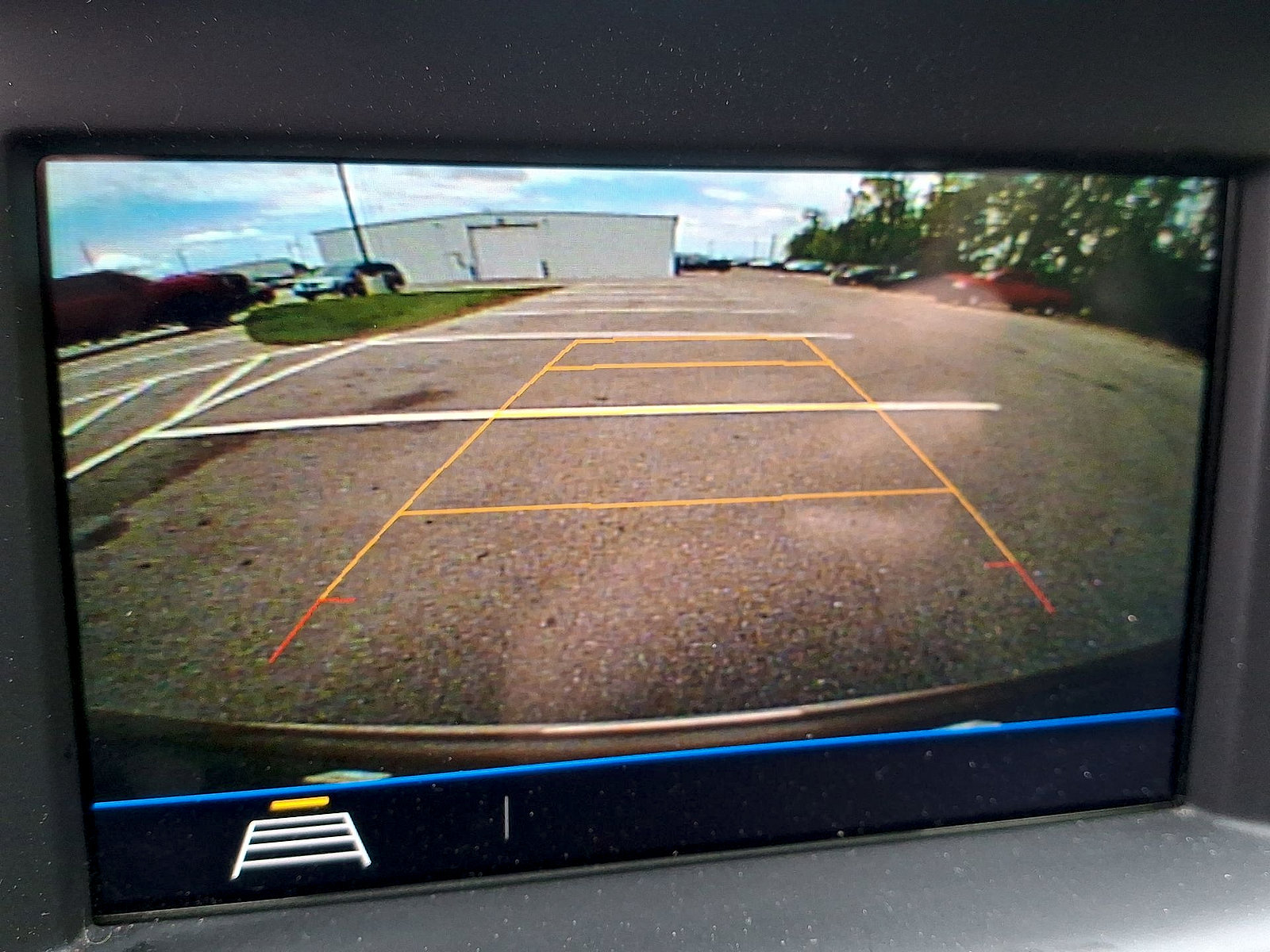 Used 2018 GMC Terrain SLE FWD image 15