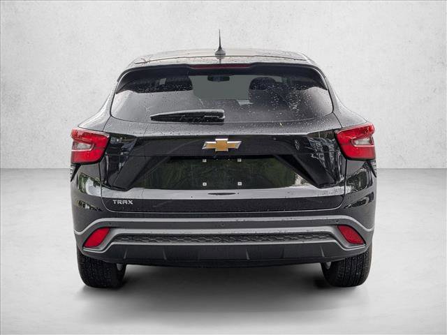 Certified 2024 Chevrolet Trax LS w/ LS Convenience Package FWD image 6