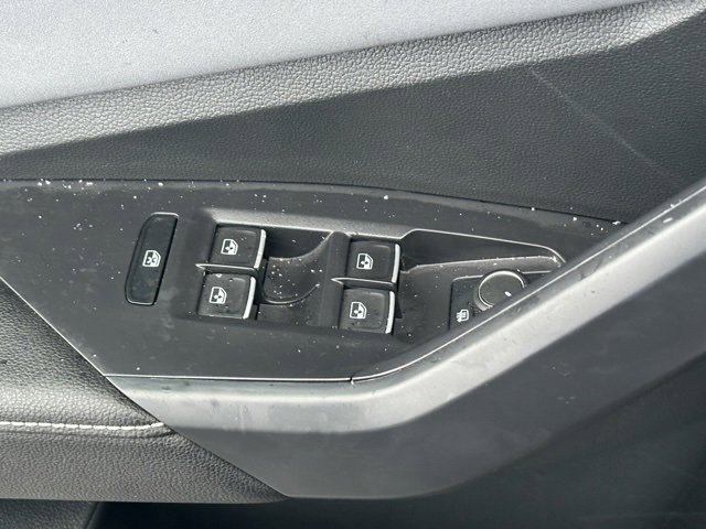 Certified 2025 Volkswagen Jetta SE image 17