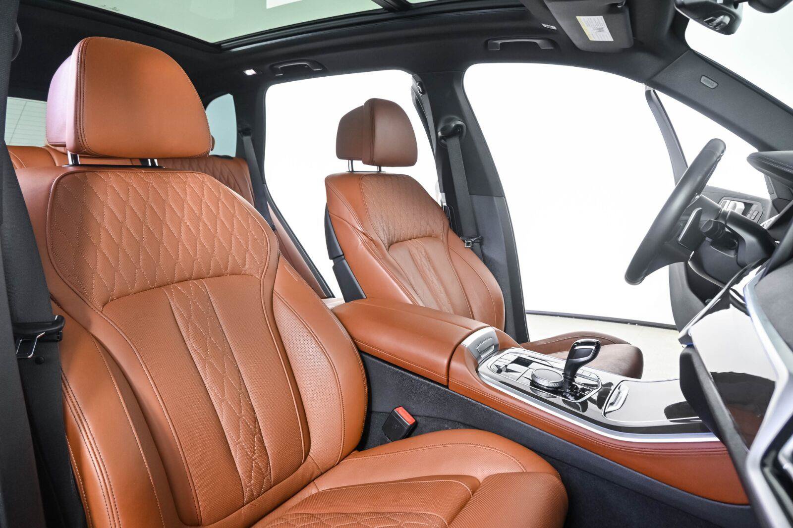 Used 2022 BMW X5 xDrive45e w/ M Sport Package AWD/4WD image 22