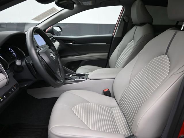 Used 2023 Toyota Camry SE w/ Cold Weather Package image 24