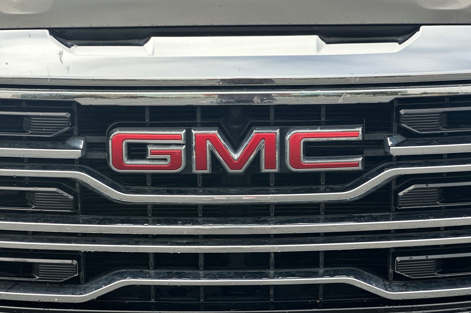 Used 2025 GMC Sierra 1500 SLT AWD/4WD image 45