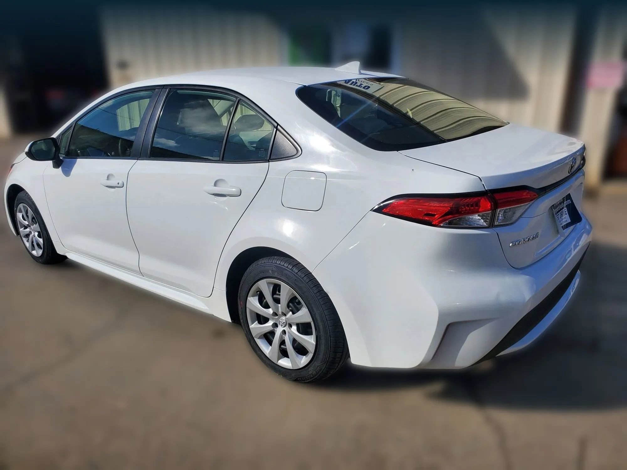 Used 2021 Toyota Corolla LE FWD image 7