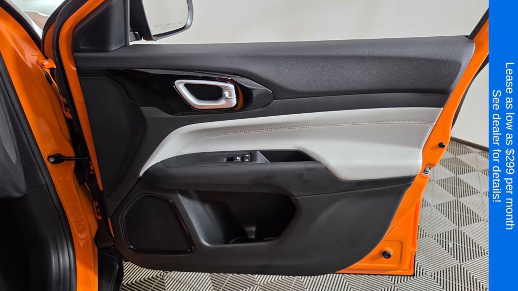 New 2026 Jeep Compass Limited image 32