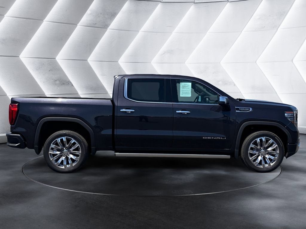 Certified 2022 GMC Sierra 1500 Denali w/ Denali Reserve Package AWD/4WD image 6
