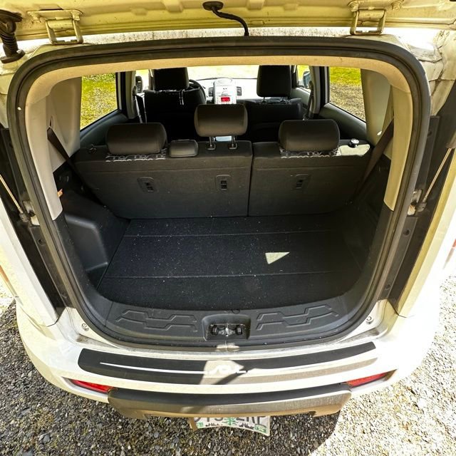Used 2010 Kia Soul + FWD image 15