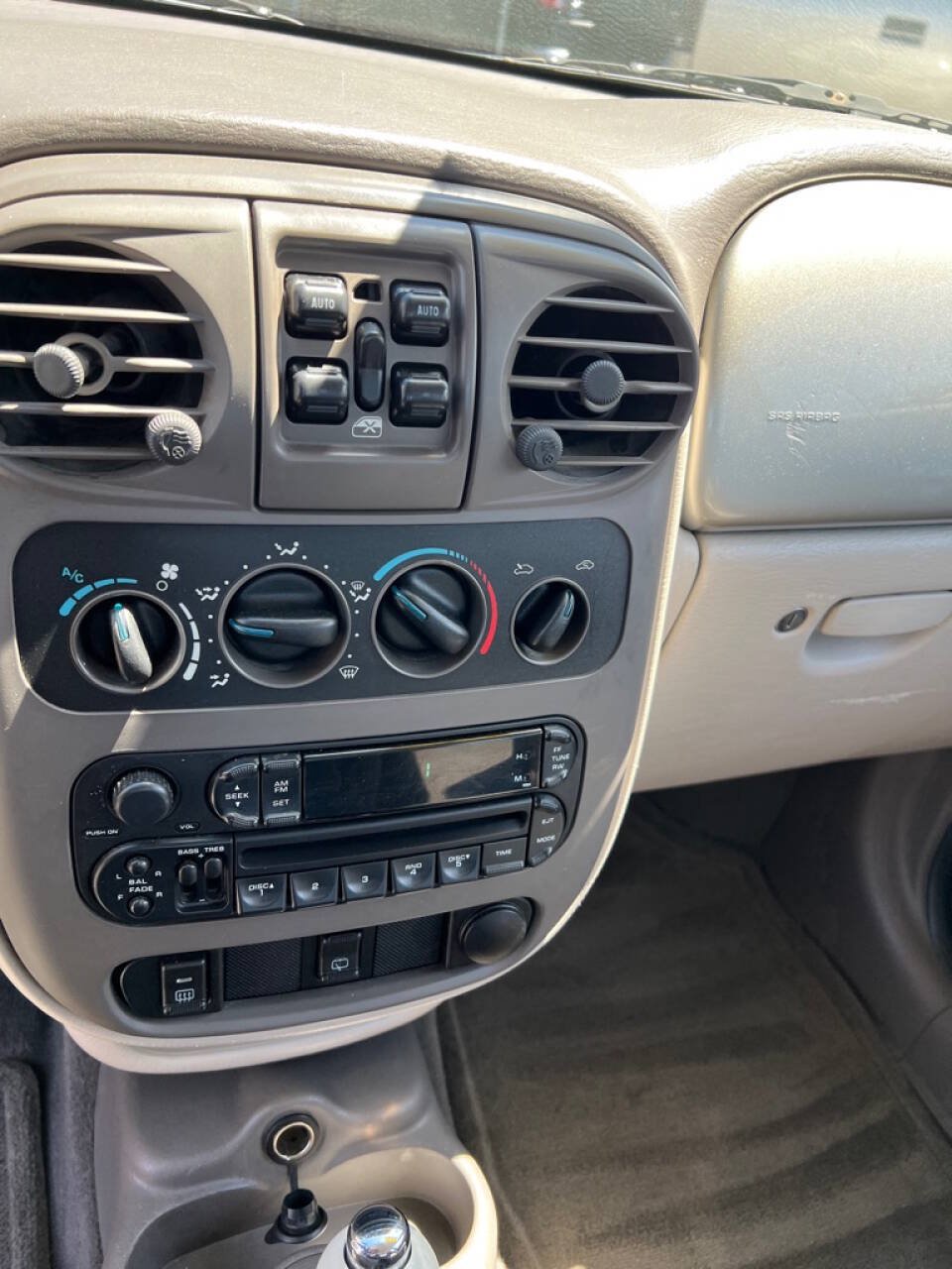 Used 2004 Chrysler PT Cruiser w/ PWR Convenience Group FWD image 23