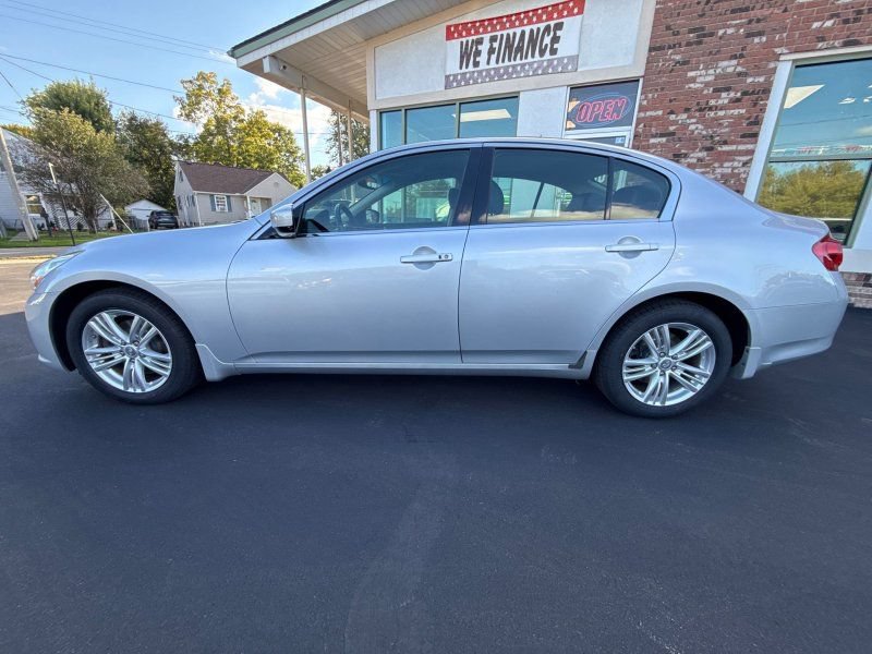 Used 2013 INFINITI G37 x Sedan w/ Premium Pkg AWD/4WD image 8
