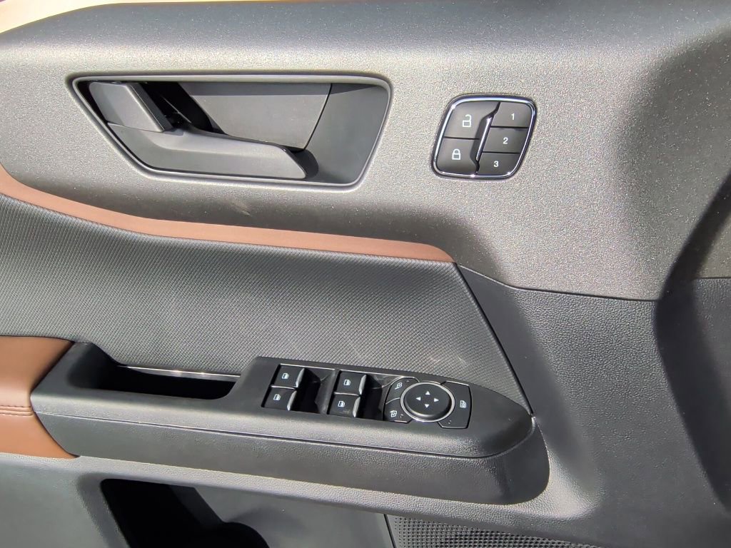 New 2026 Ford Bronco Sport Outer Banks w/ Outer Banks Tech Package+ image 11