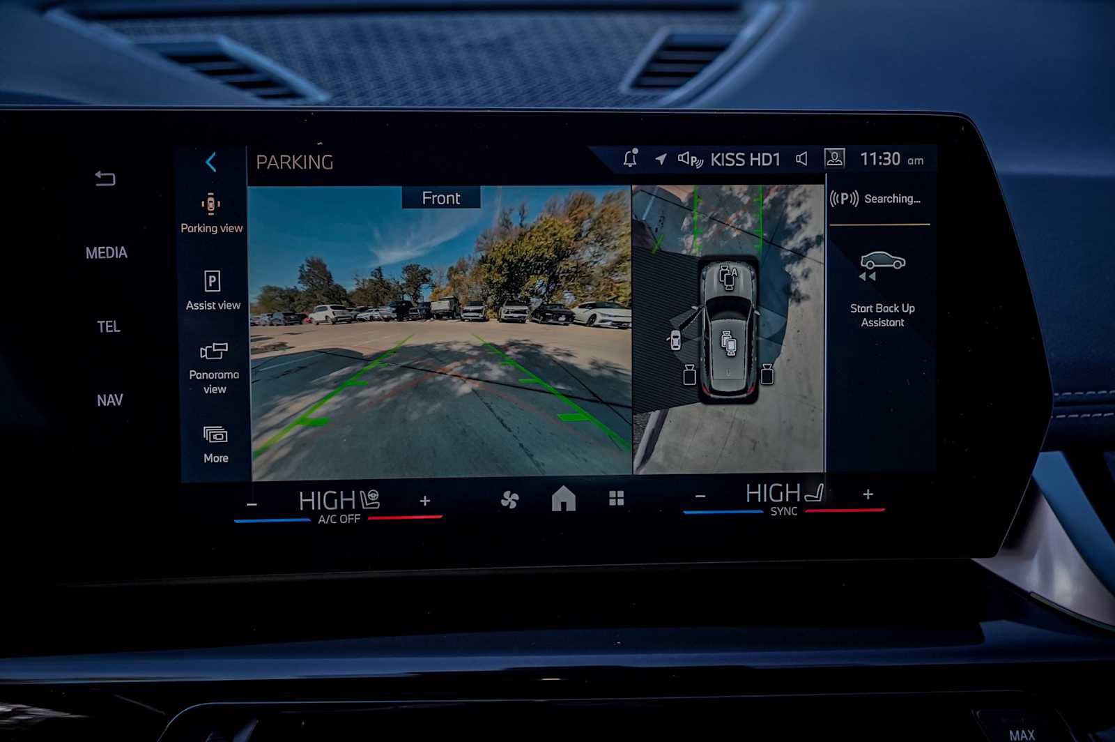 Used 2024 BMW X1 xDrive28i w/ Technology Package image 19