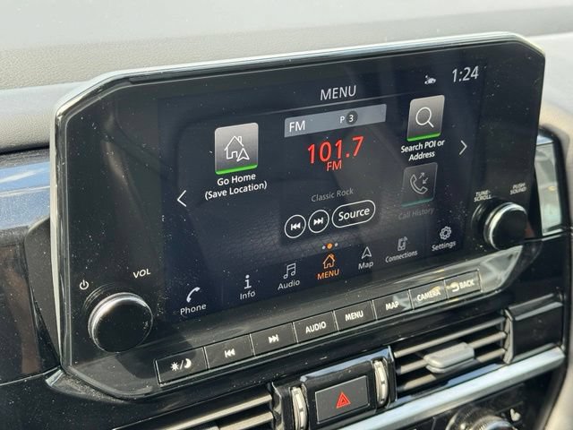 Used 2025 Nissan Pathfinder Platinum AWD/4WD image 2