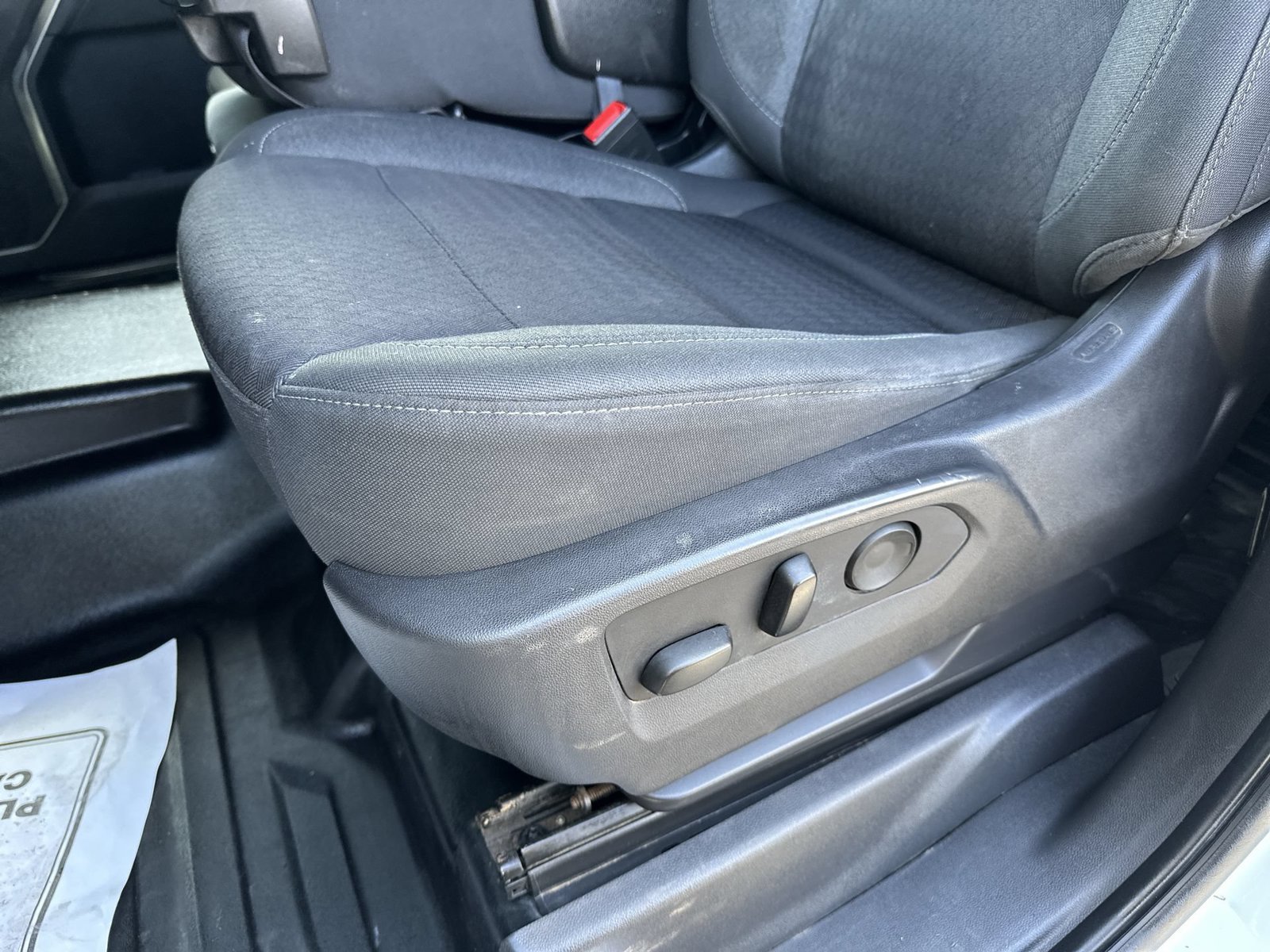 Used 2024 Chevrolet Silverado 2500 LT w/ Convenience Package AWD/4WD image 12