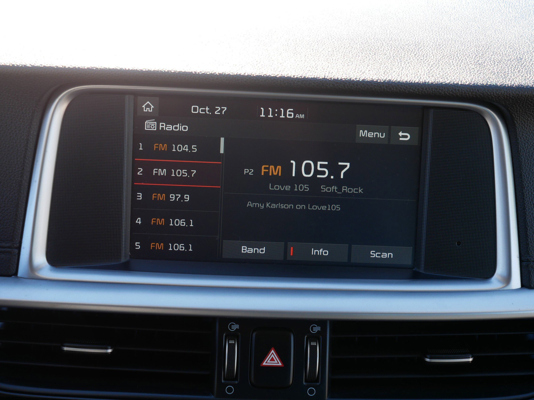 Used 2020 Kia Optima LX image 26