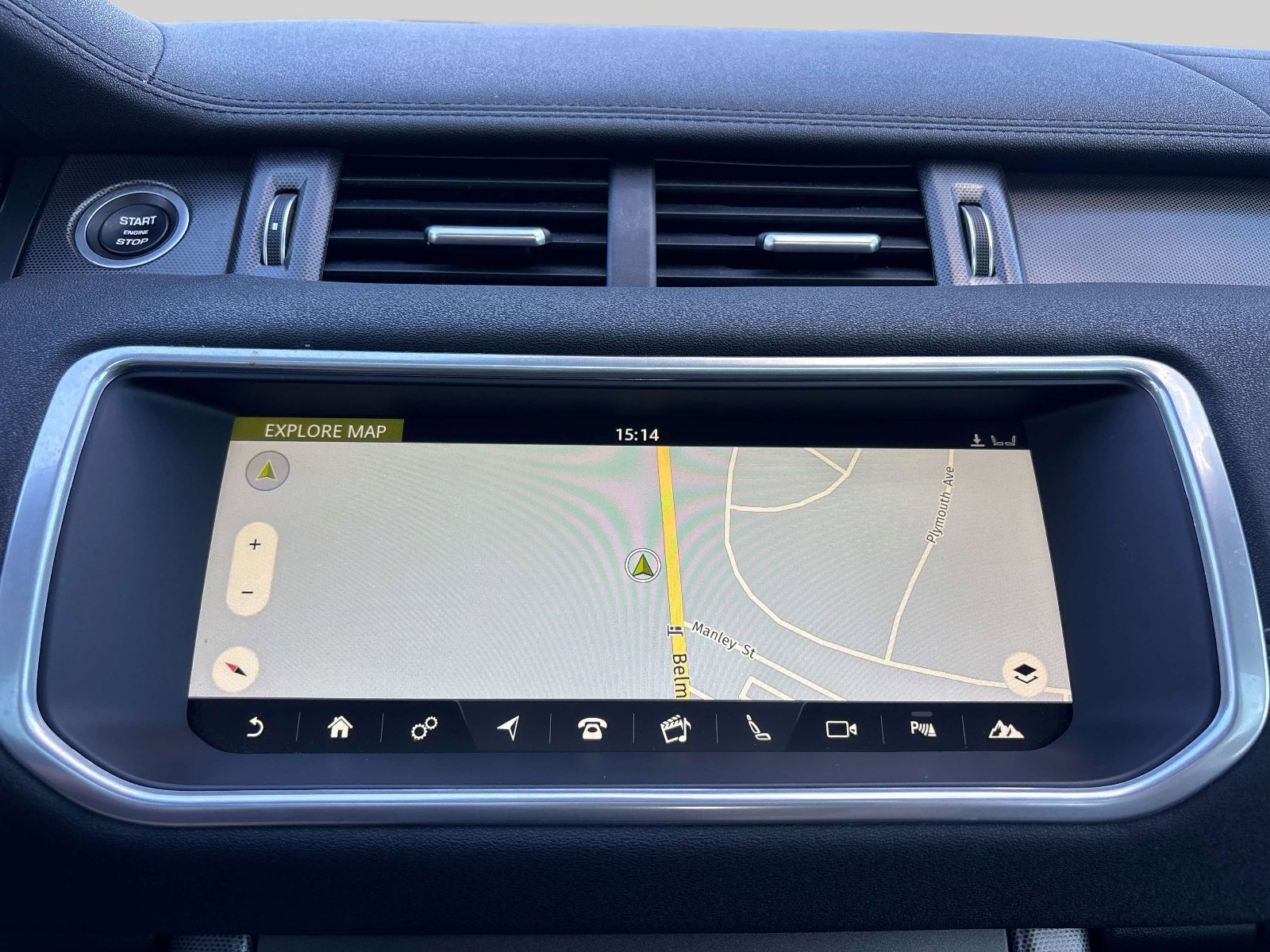 Used 2018 Land Rover Range Rover Evoque image 21