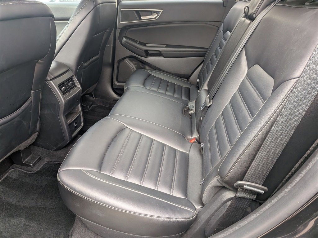 Used 2024 Ford Edge SEL image 25