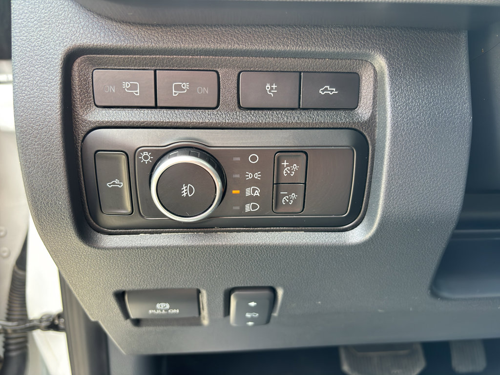 Used 2023 Ford F250 Platinum AWD/4WD image 11