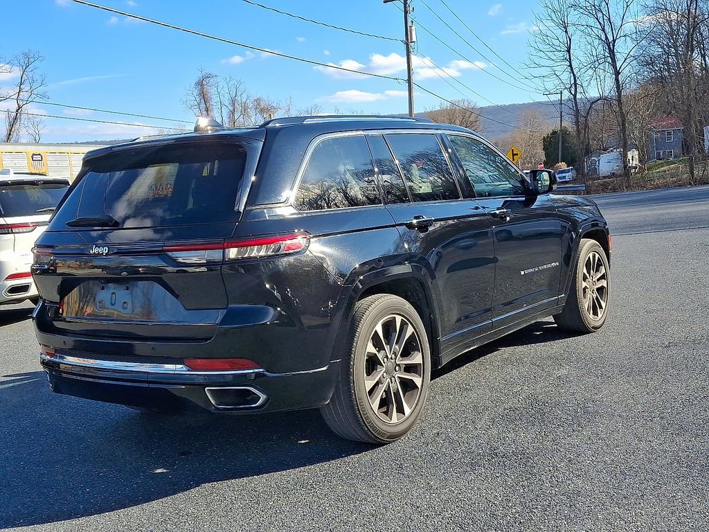Used 2023 Jeep Grand Cherokee Overland image 9