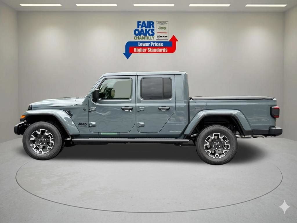 New 2026 Jeep Gladiator Sport AWD/4WD image 10