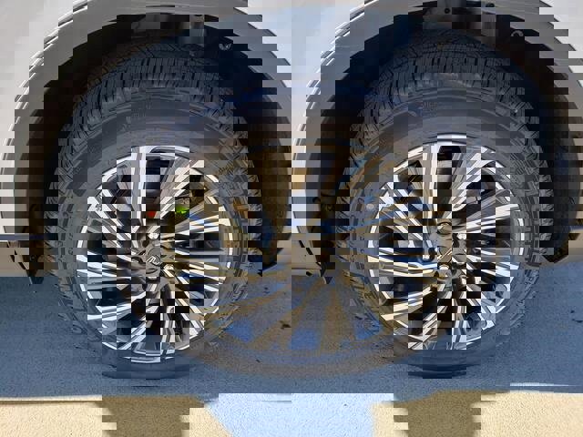 New 2026 Lincoln Aviator AWD image 22