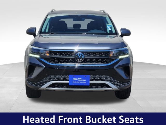 Used 2024 Volkswagen Taos SE AWD/4WD image 3