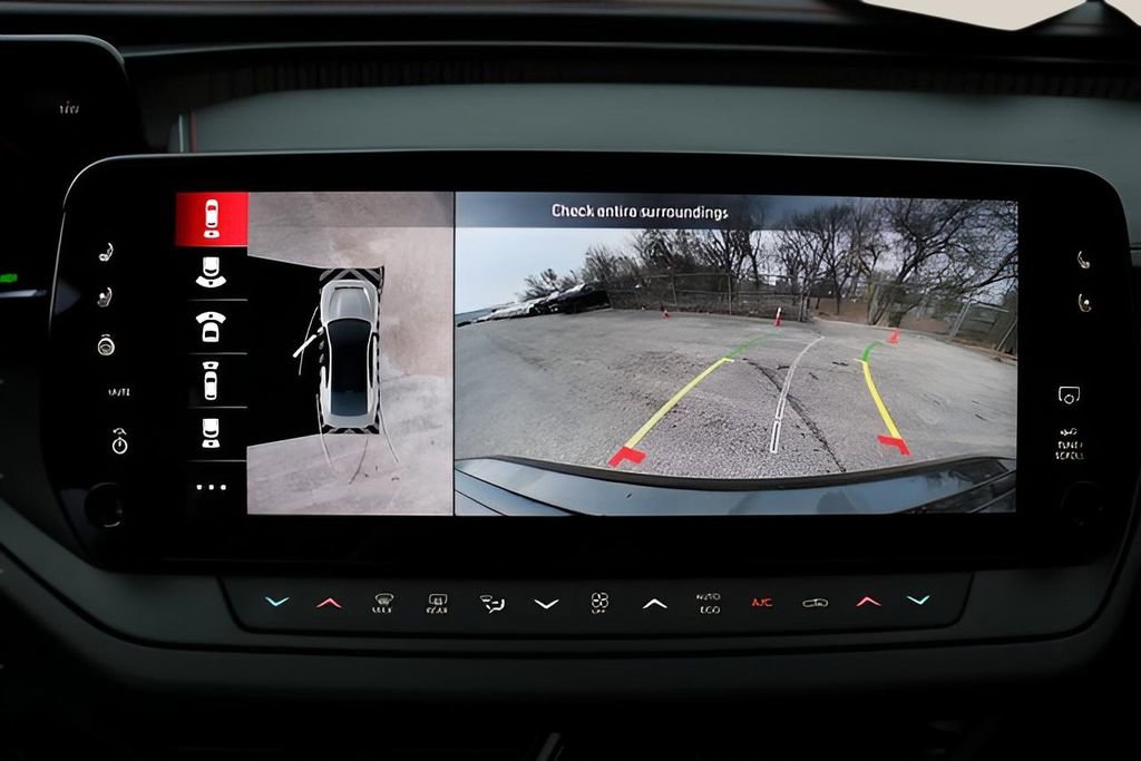 Used 2024 Dodge Charger R/T Scat Pack w/ Plus Group image 21