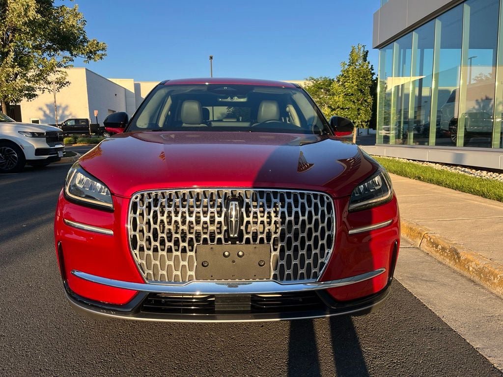 Certified 2025 Lincoln Corsair AWD image 2