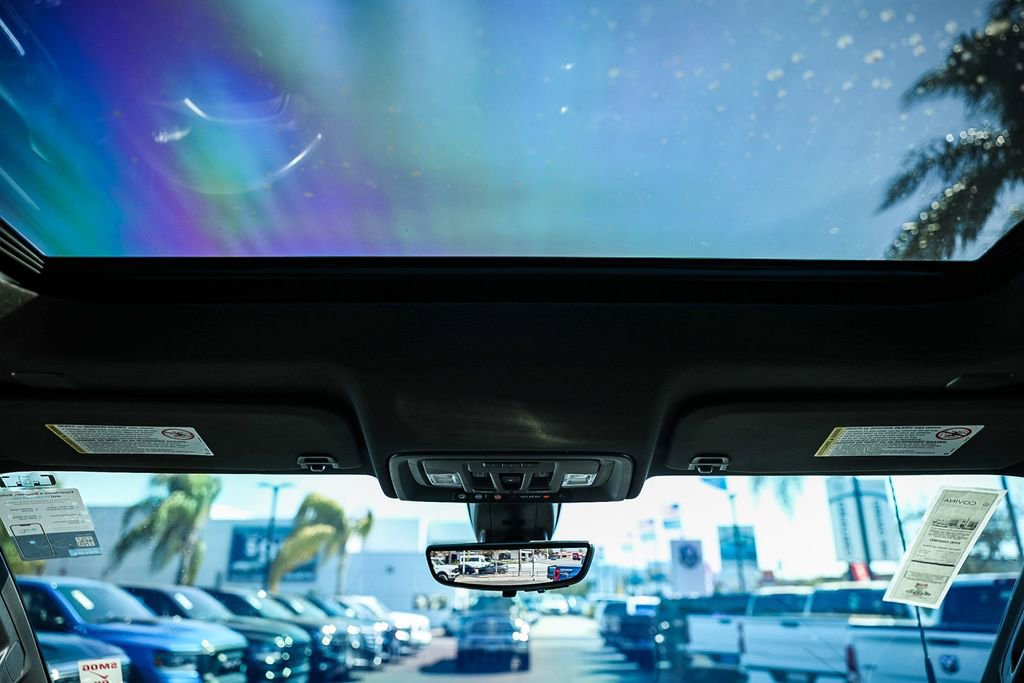 Used 2021 GMC Sierra 2500 Denali w/ Denali Black Diamond Edition image 27