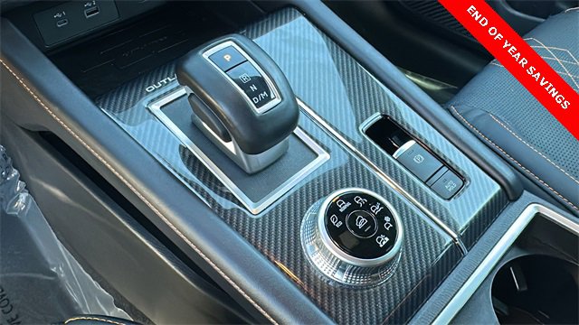 Used 2022 Mitsubishi Outlander SEL image 29