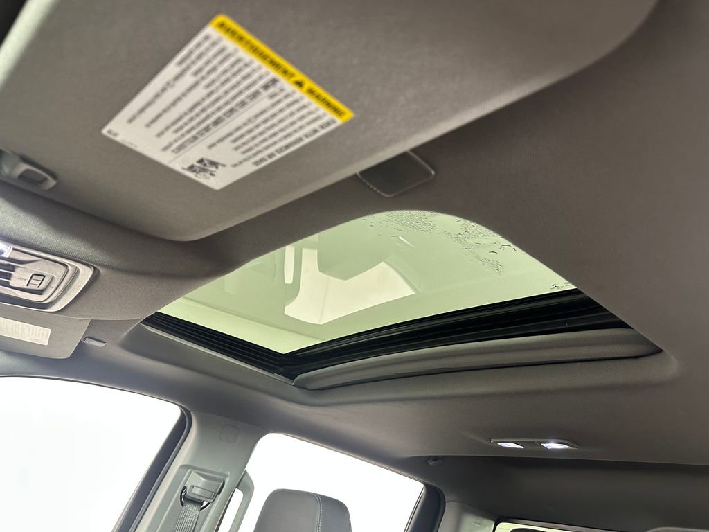 Used 2022 GMC Sierra 1500 Elevation w/ Elevation Premium Package image 20